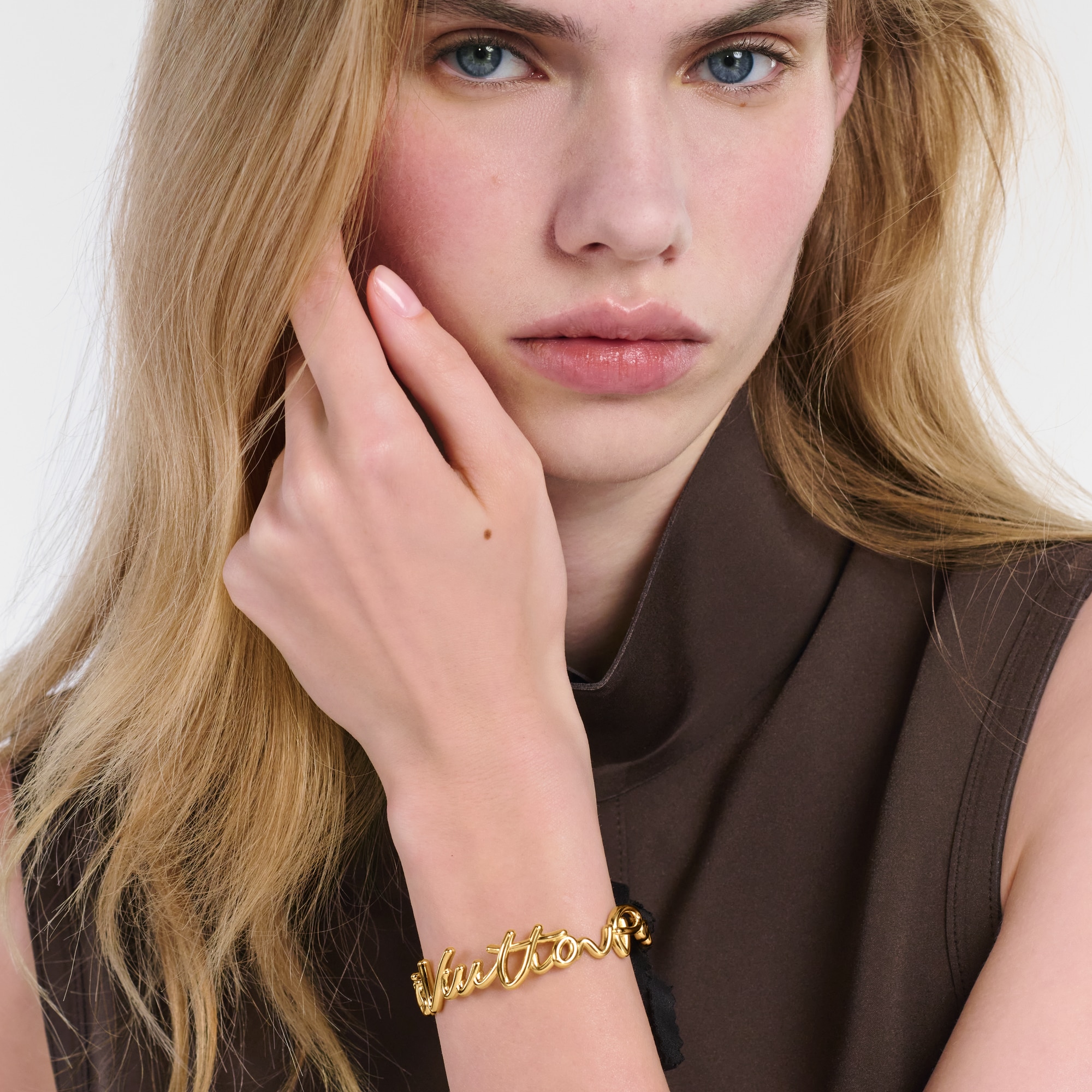 LV Script Bracelet S00 - Women - Fashion Jewelry | LOUIS VUITTON ®